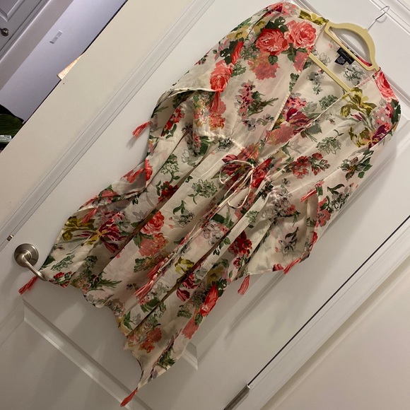 SWIM COVER-UP - Picture 1 of 6